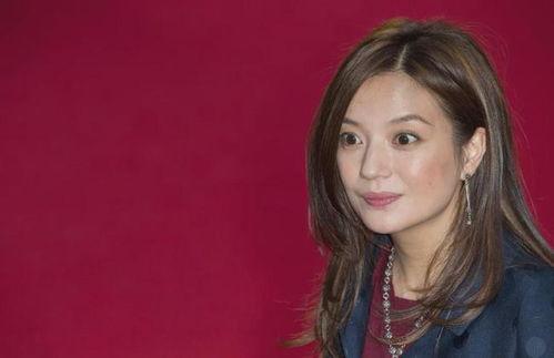 娱乐吃瓜女艺人背景,吃瓜女艺人背后的故事与真相